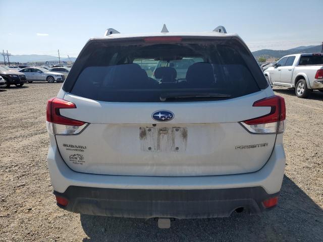 Subaru Forester Premium Image 4