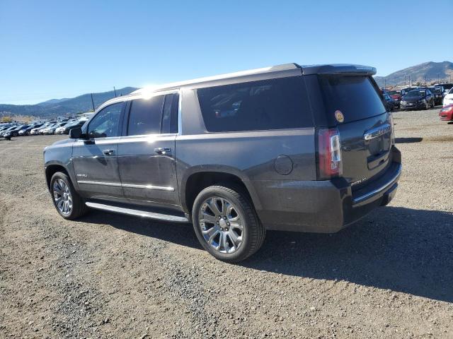 GMC Yukon Denali Image 13