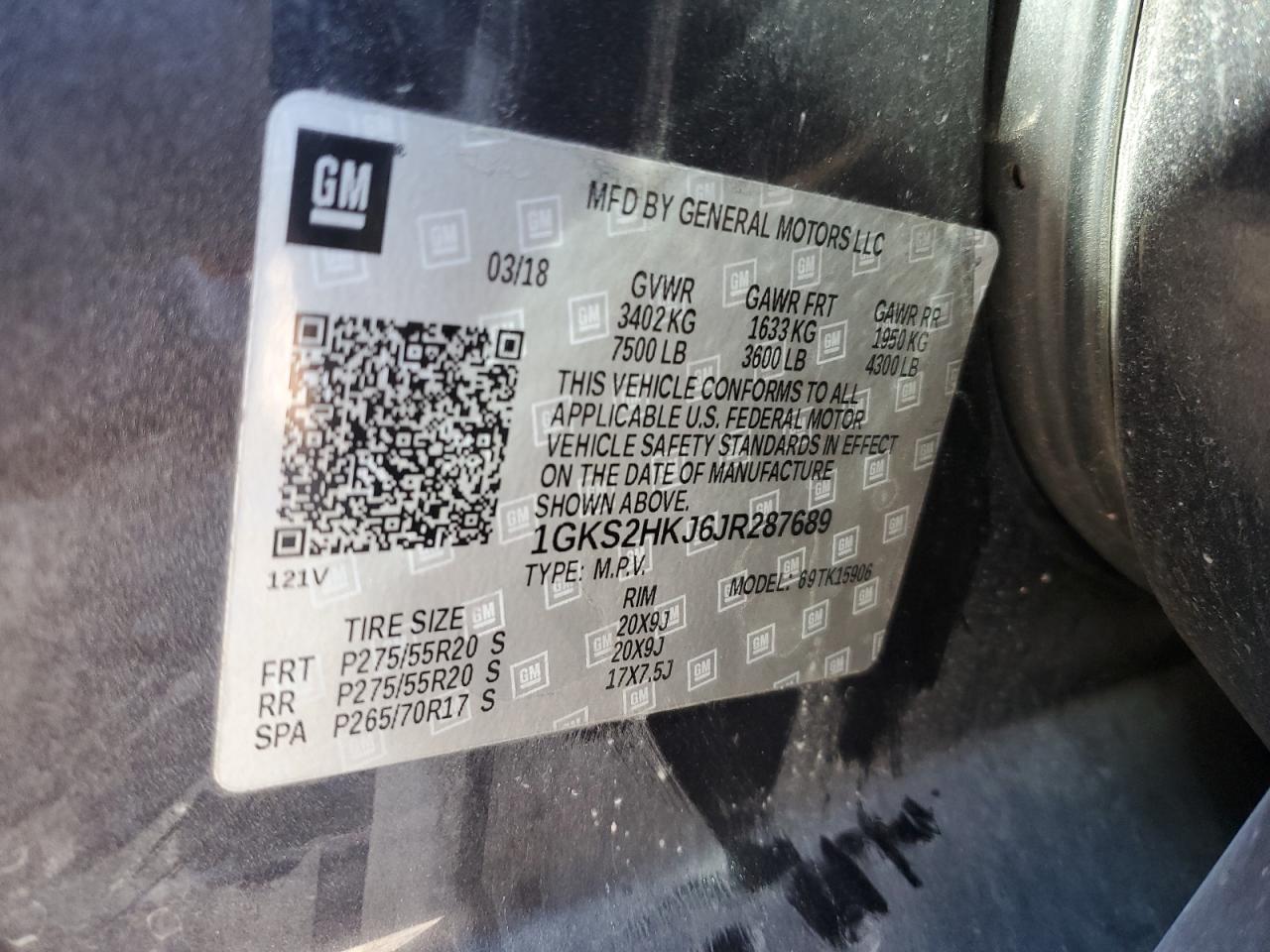 GMC Yukon Denali Image 11