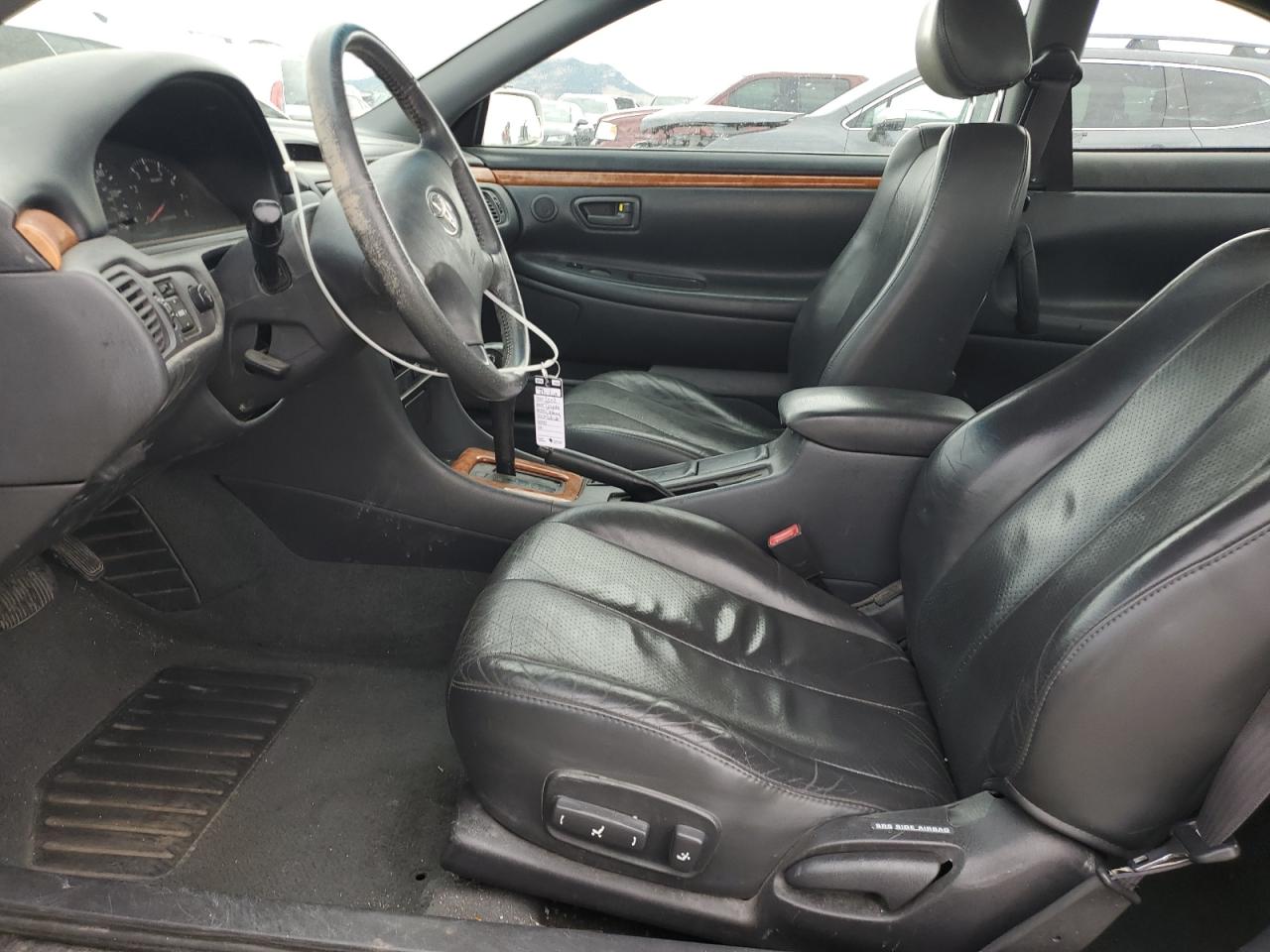 Toyota Camry Se Image 12