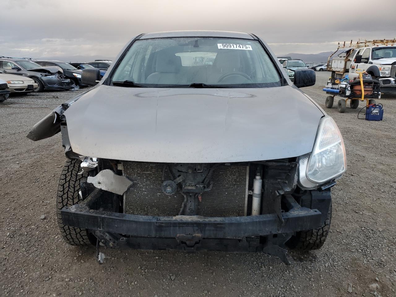 Nissan Rogue S Image 3