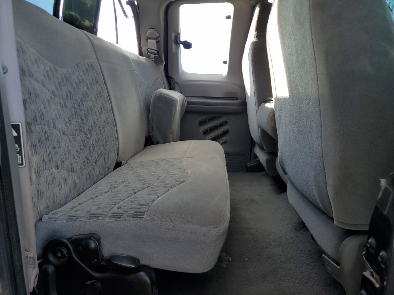 Ford F-250 Super Duty Image 6