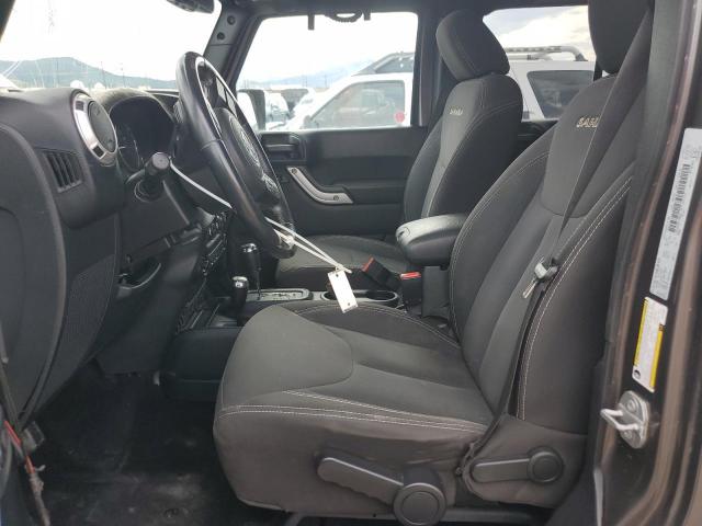 Jeep Wrangler Sahara Image 12