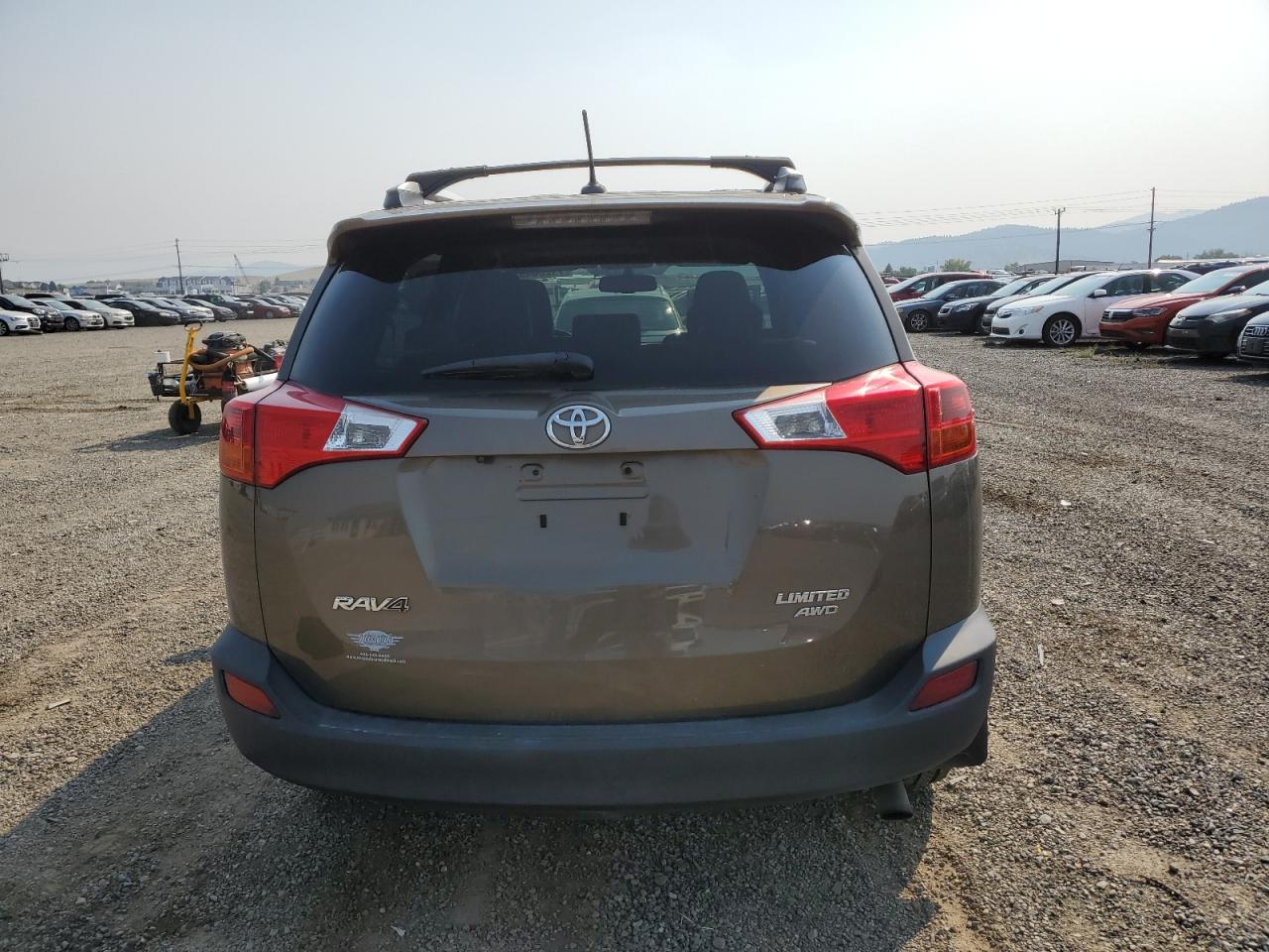 Toyota RAV4 Limited Image 8
