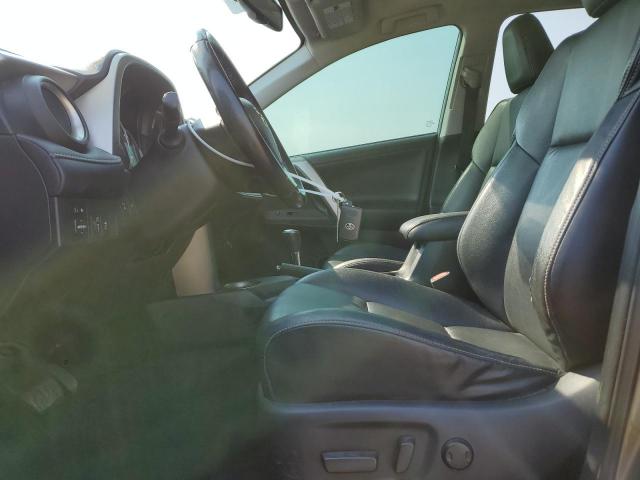 Toyota RAV4 Limited Image 4