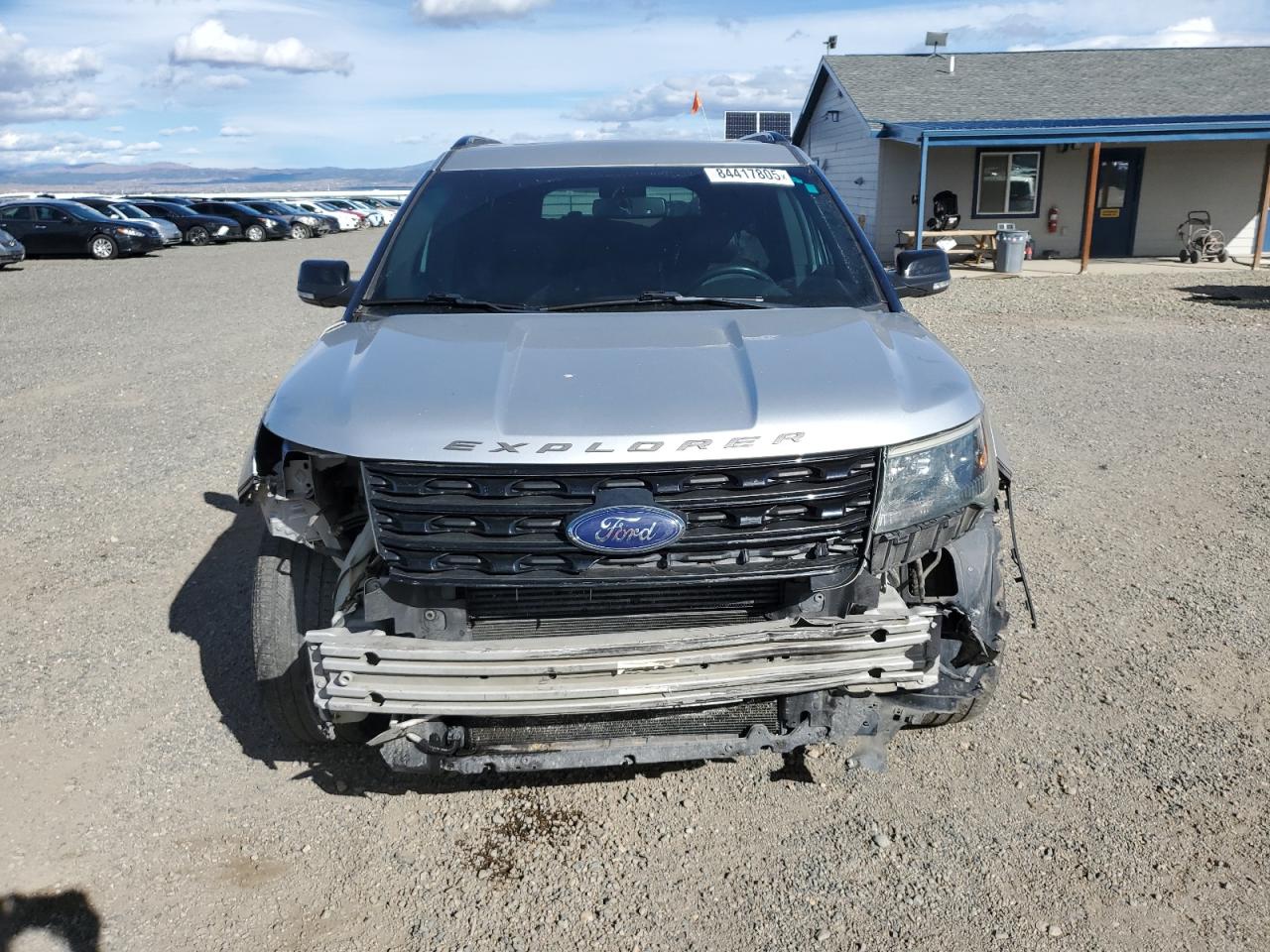 Ford Explorer Sport Image 7