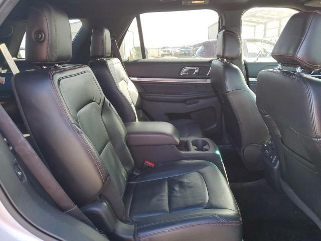 Ford Explorer Sport Image 6