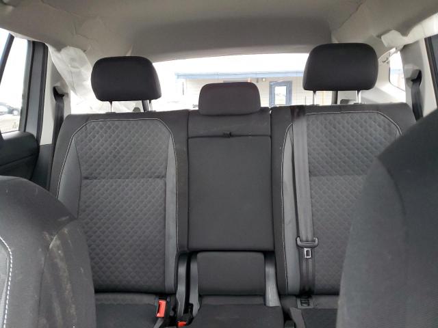 Volkswagen Tiguan S Image 9