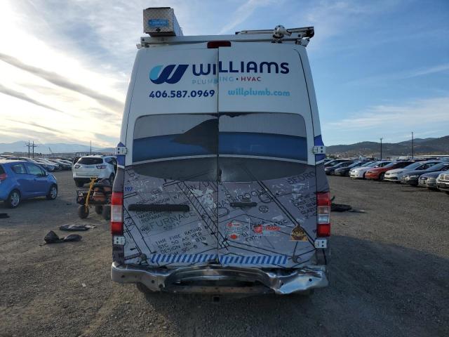 Nissan Nv 2500 Image 4