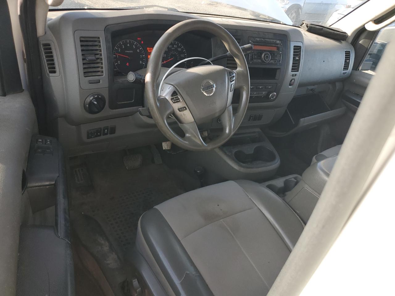 Nissan Nv 2500 Image 6