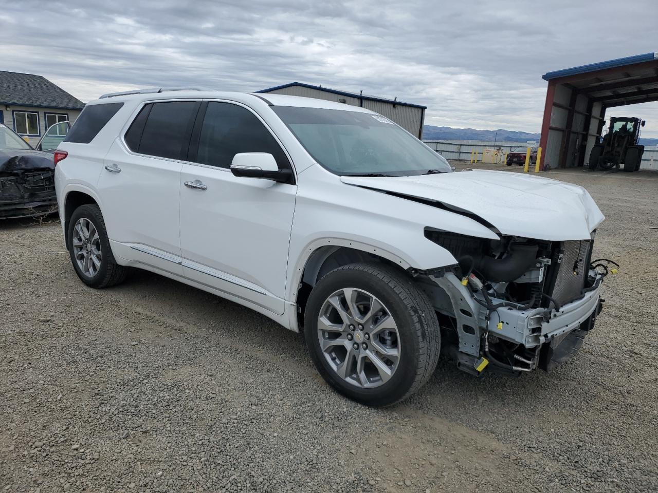 Chevrolet Traverse Premier Image 5