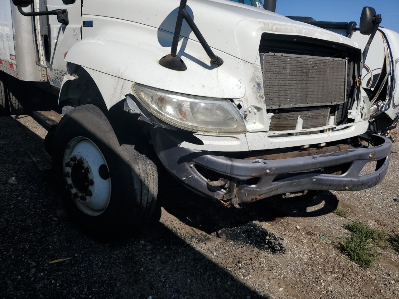 International 4000 Serie 4400 Image 9