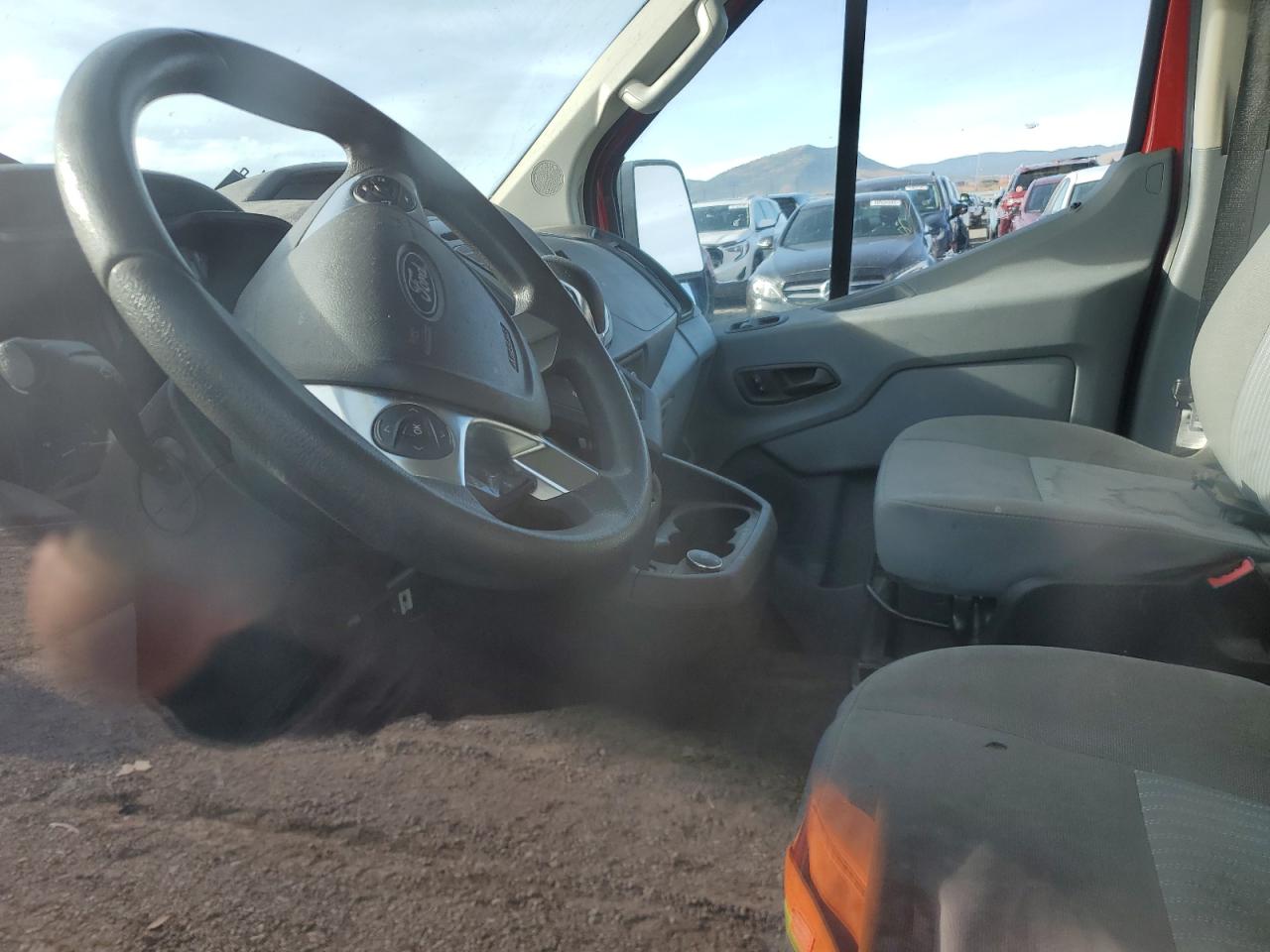 Ford Transit T-150 Image 4