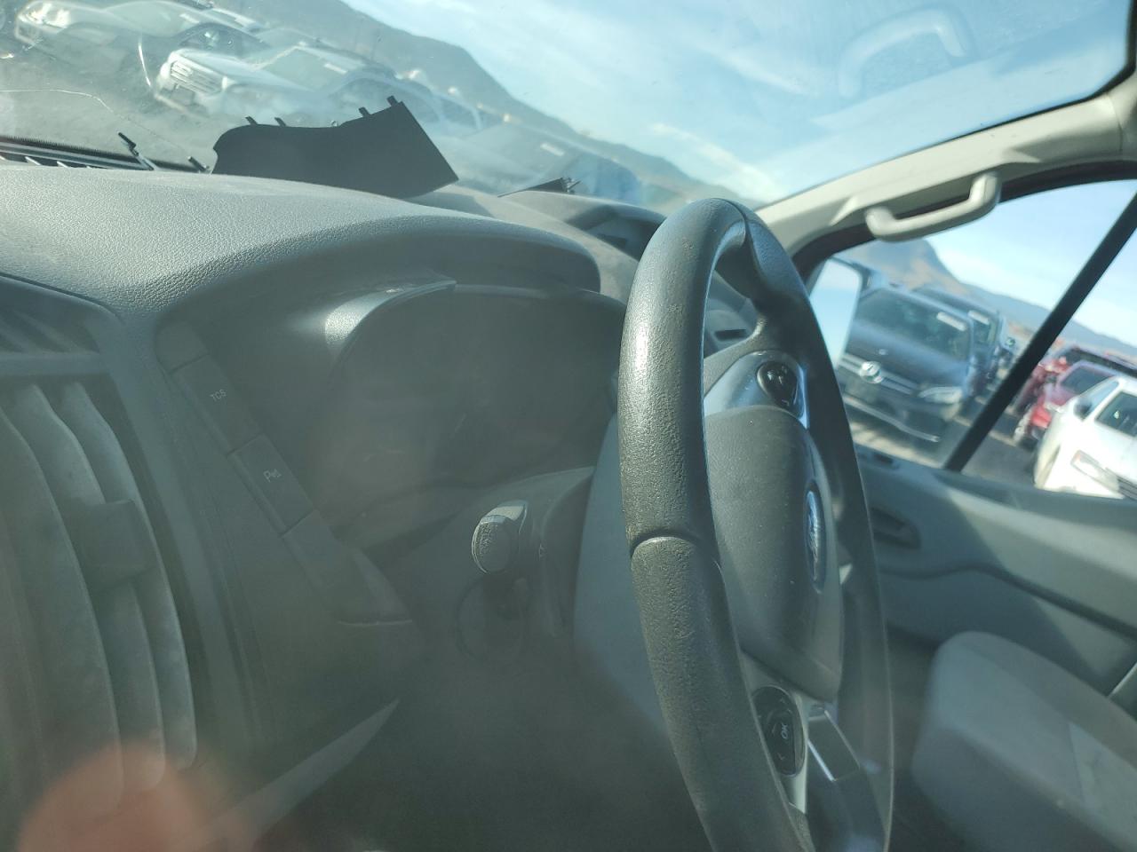 Ford Transit T-150 Image 11