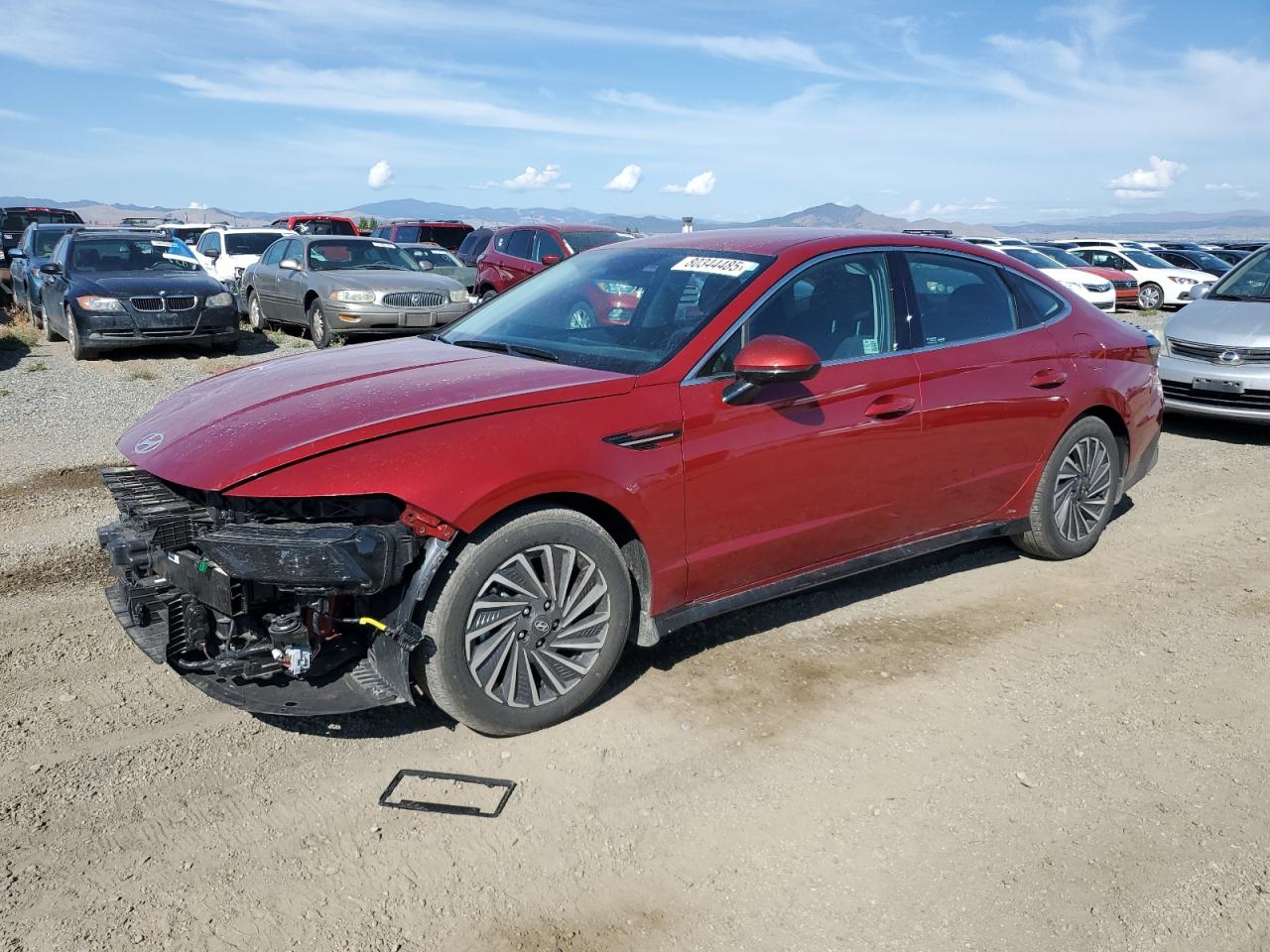 Hyundai SONATA Hybrid Image 1