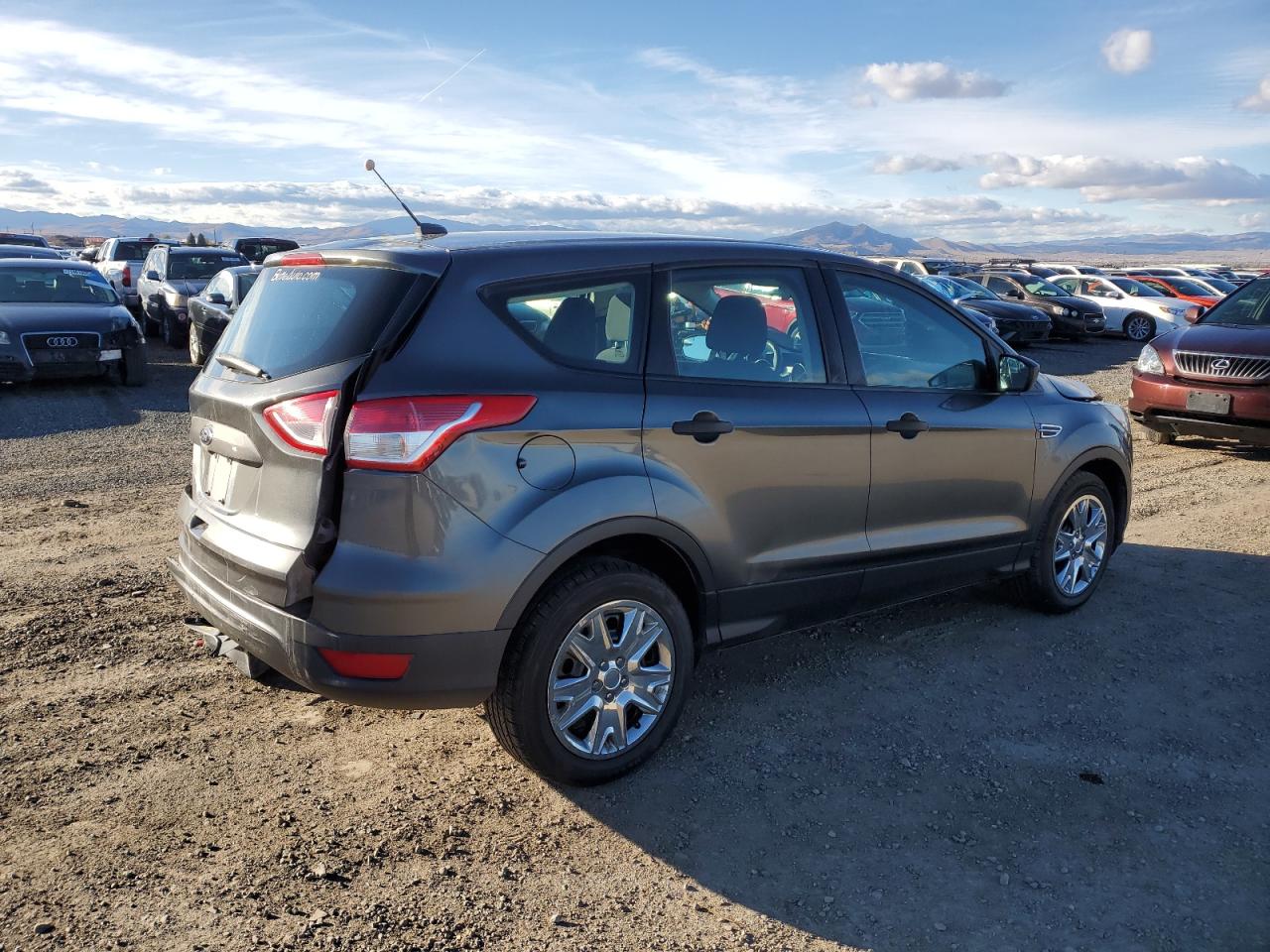 Ford Escape S Image 8