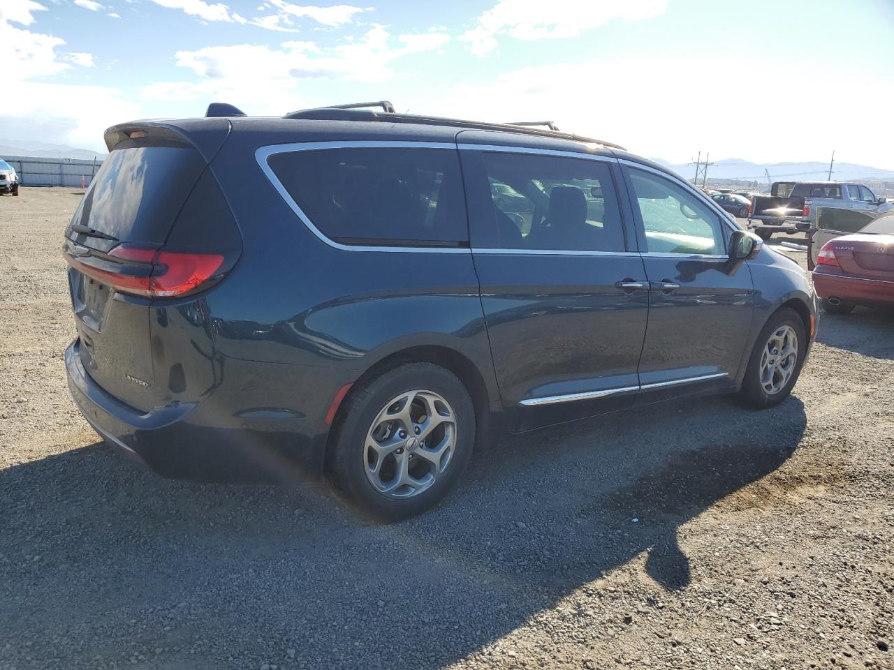 Chrysler Pacifica Limited Image 6