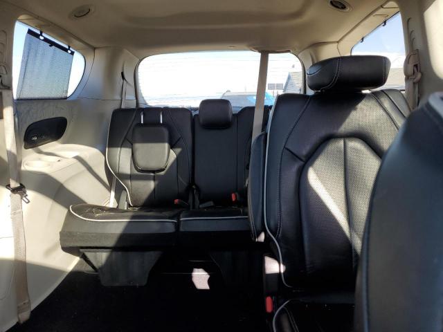 Chrysler Pacifica Limited Image 8