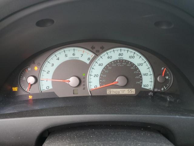 Toyota Camry Le Image 8