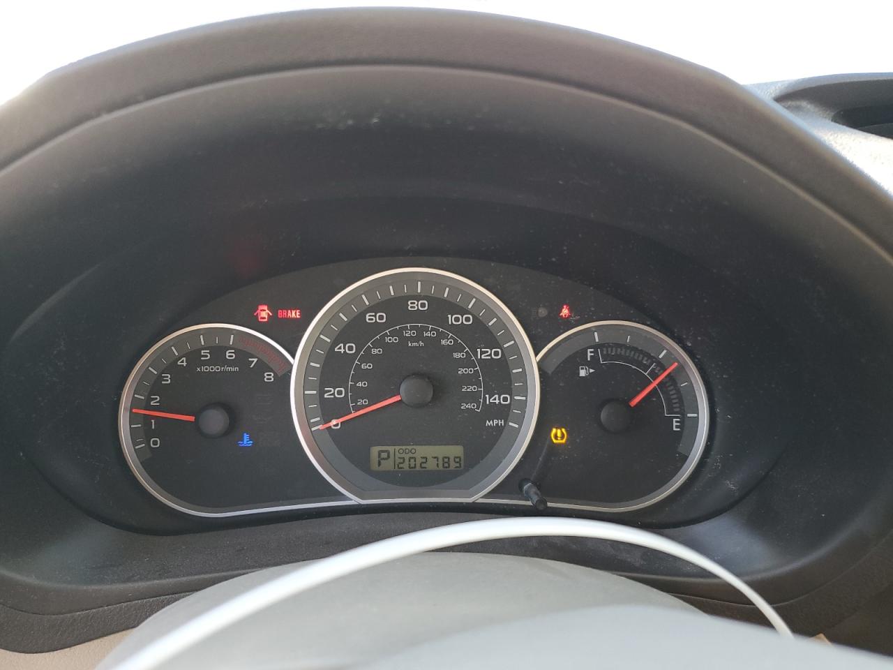 Subaru Impreza 2.5i Image 7