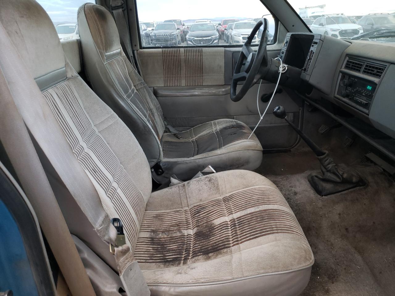 Chevrolet S-10 S10 Image 12