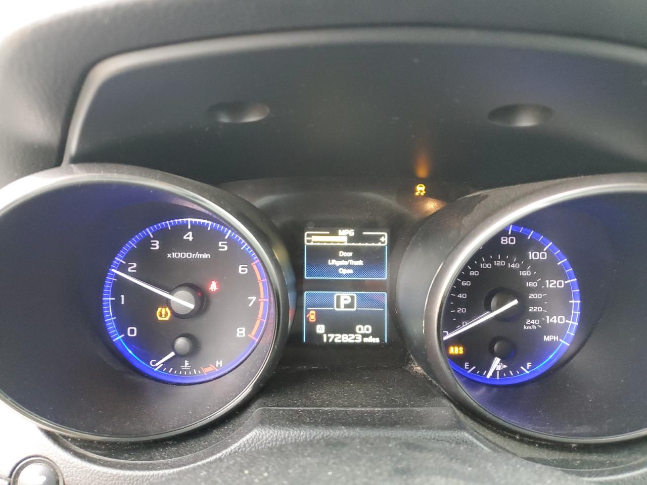 Subaru Outback 2.5i Premium Image 5