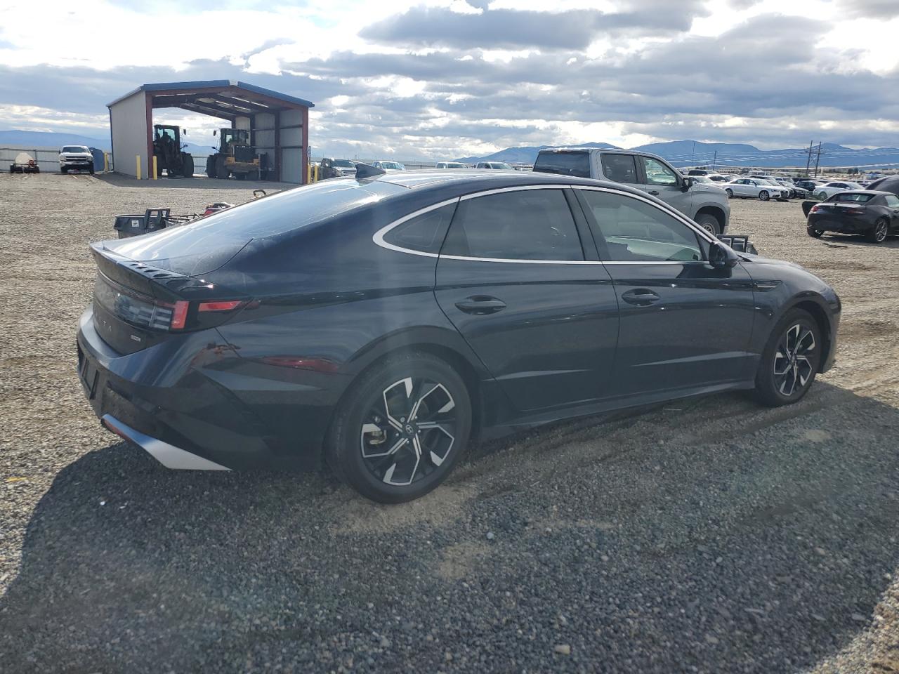 Hyundai SONATA Sel Image 10