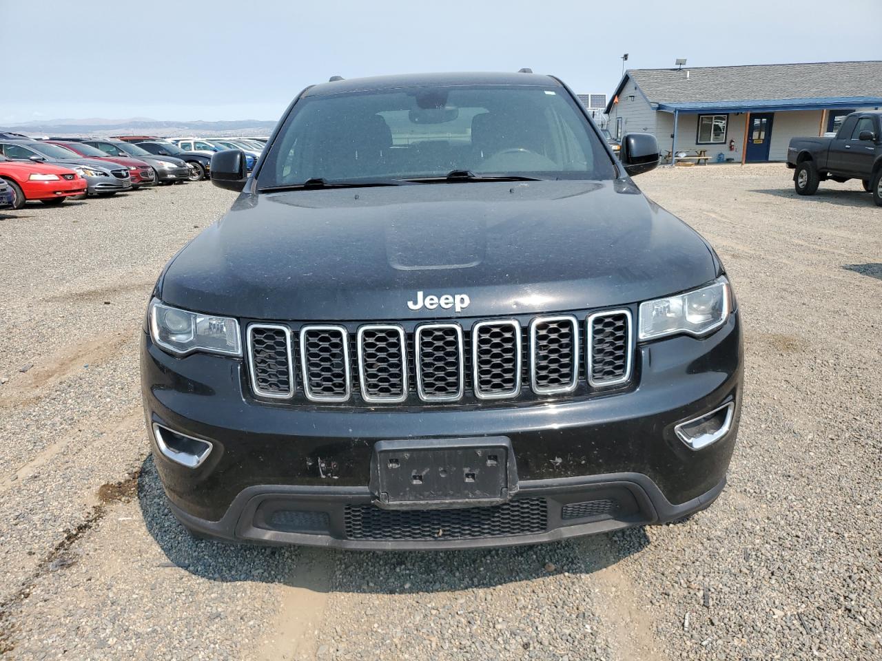 Jeep Grand Cherokee Laredo Image 10