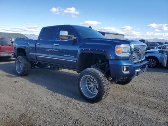 GMC Sierra K3500 Denali Image 5