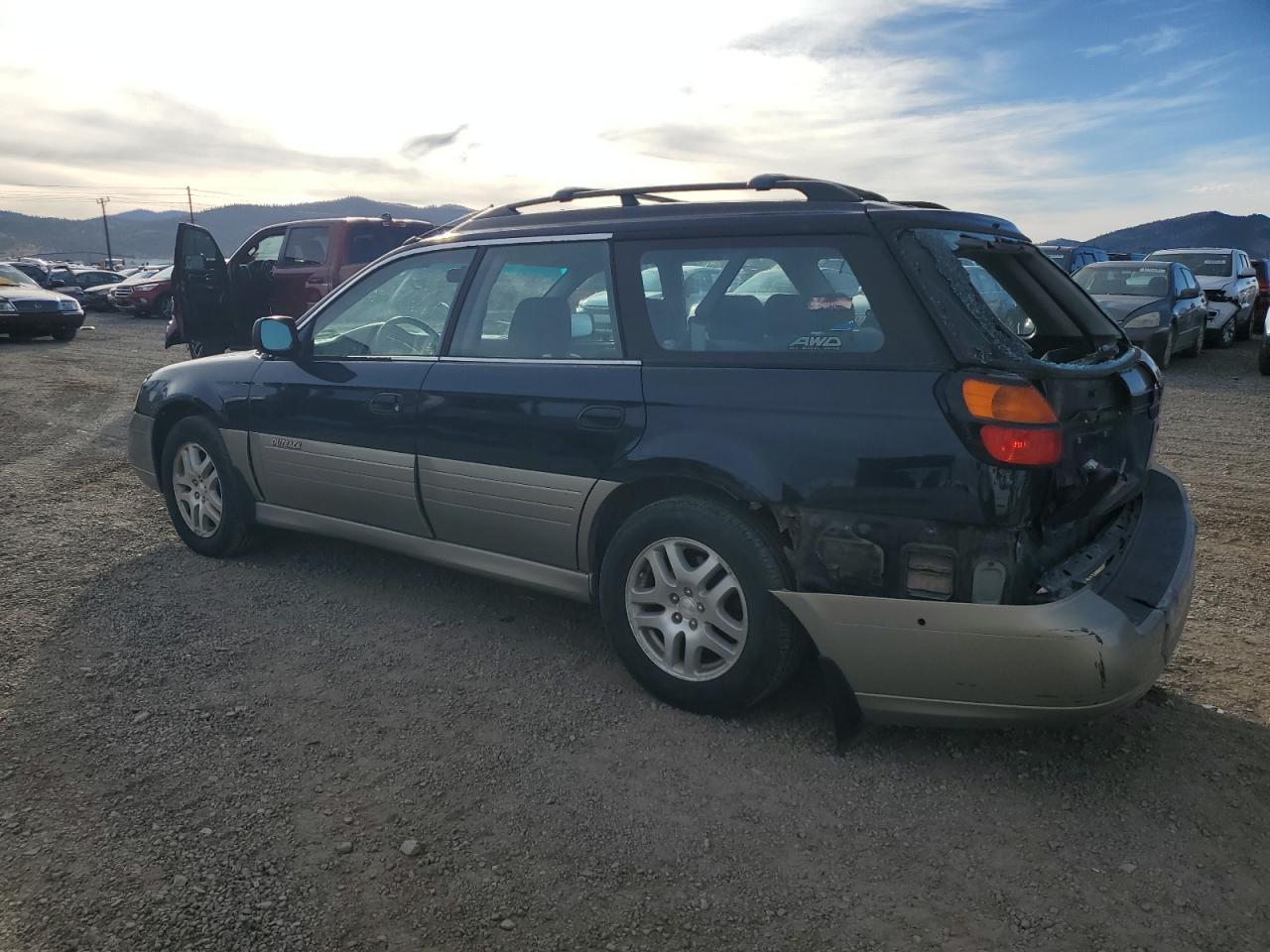 Subaru Legacy Outback Image 8