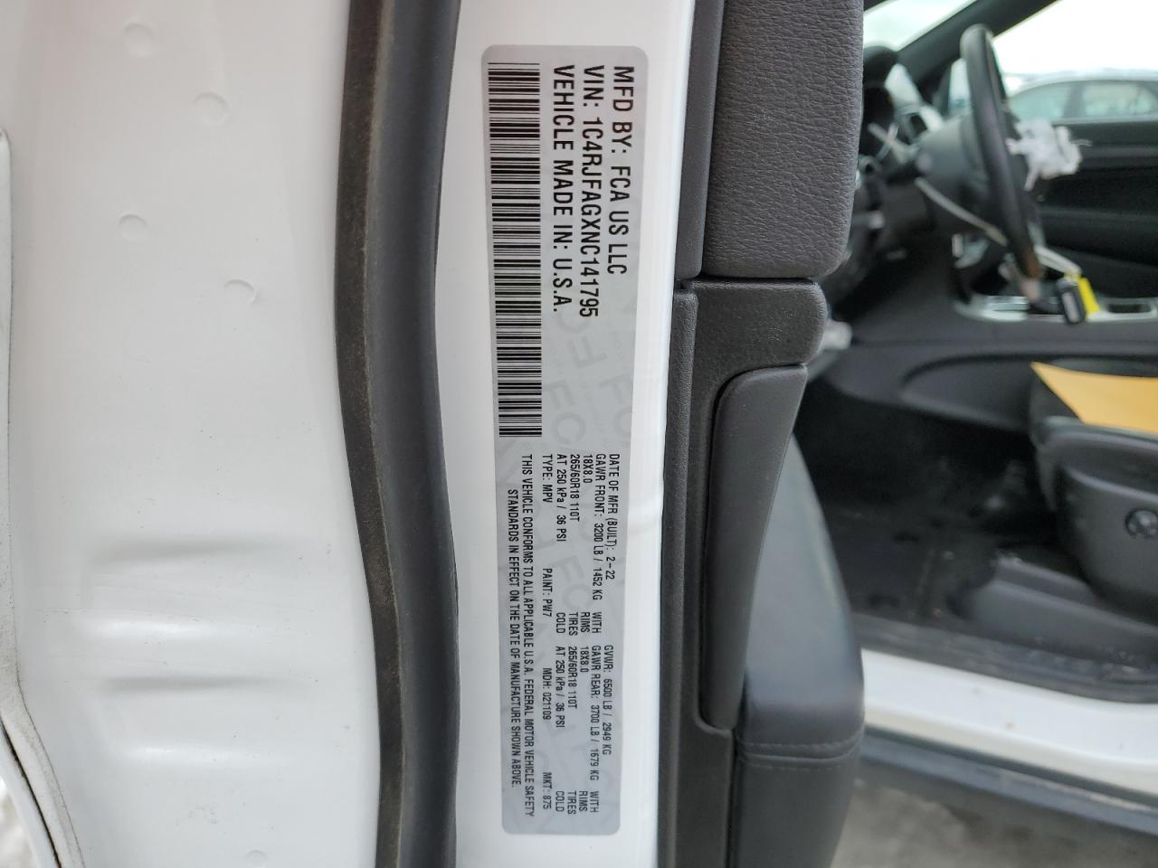 Jeep Grand Cherokee Laredo E Image 9