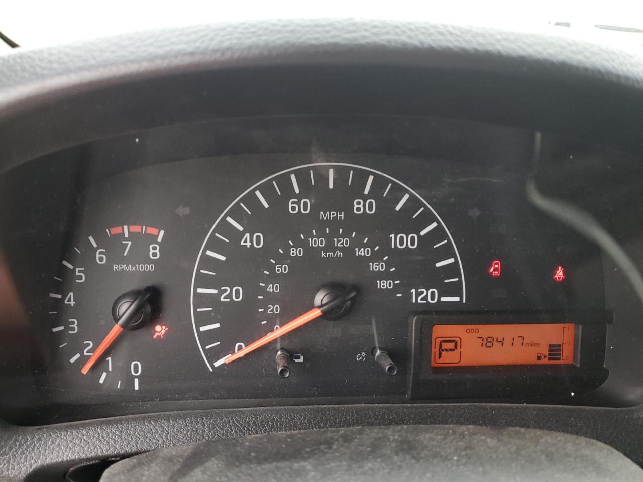 Nissan Nv 2.5s Image 4