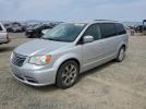 Chrysler Minivan Touring L Image 1