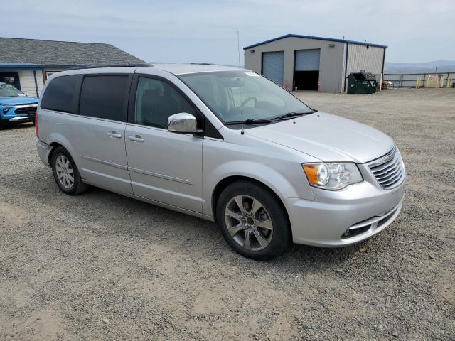 Chrysler Minivan Touring L Image 9