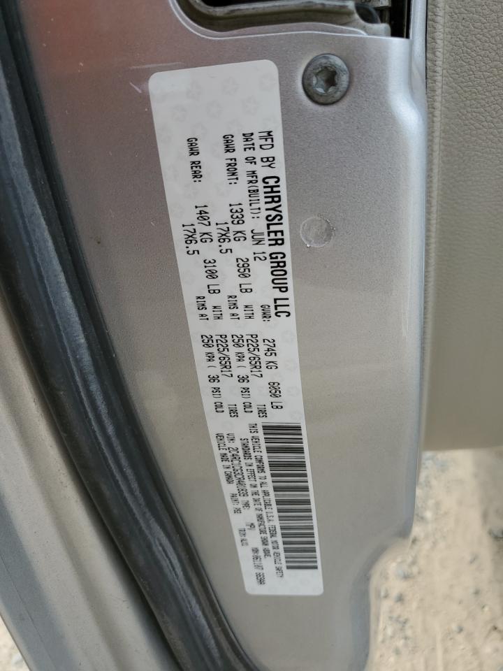 Chrysler Minivan Touring L Image 3