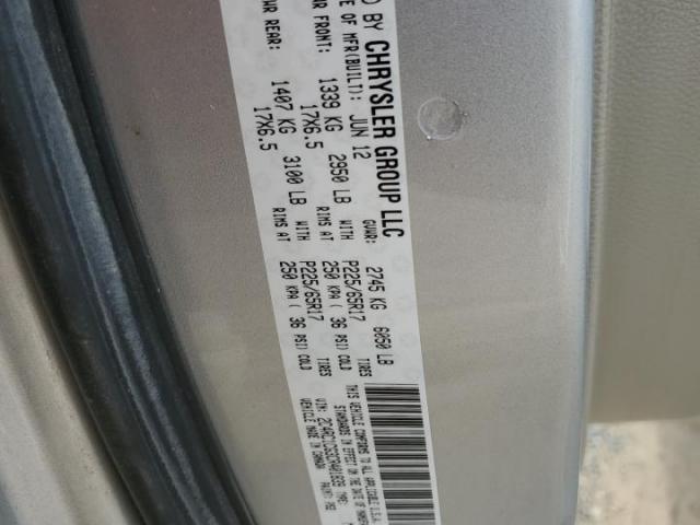 Chrysler Minivan Touring L Image 3