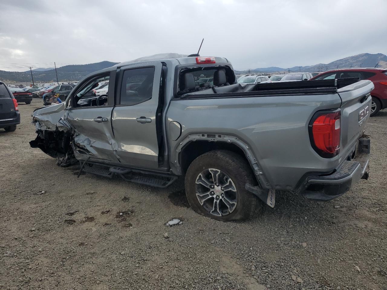 GMC Canyon At4 Image 5