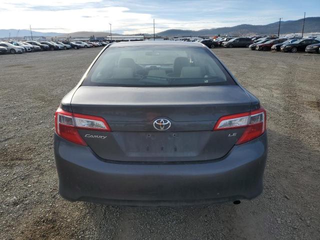 Toyota Camry Base Image 9