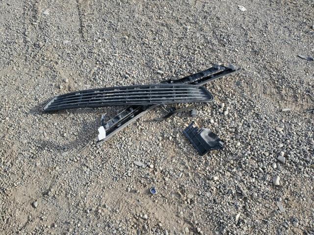 Toyota Camry Base Image 2