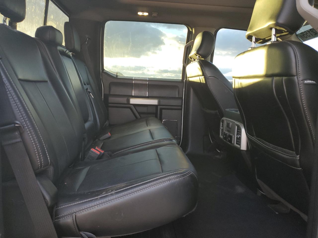 Ford F-350 Super Duty Image 2