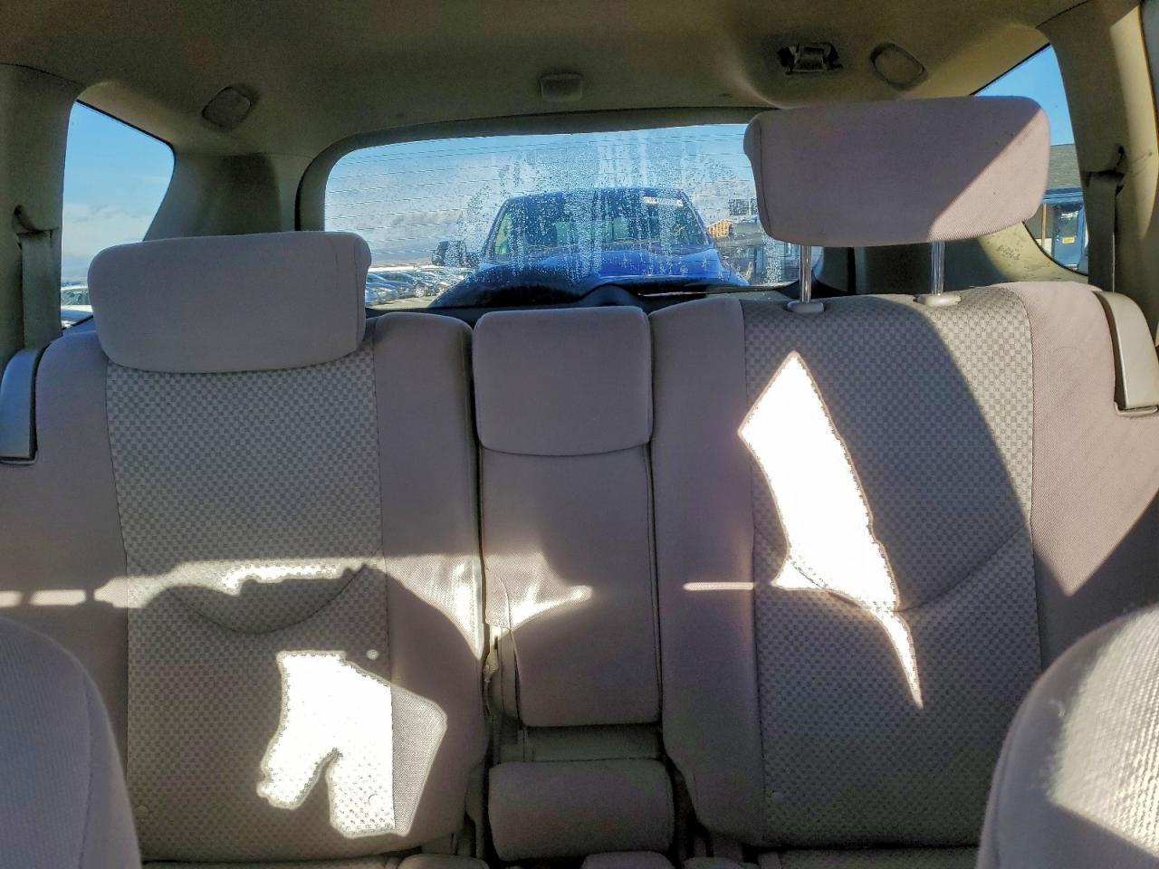 Toyota RAV4 Image 11