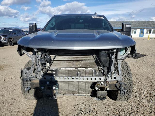 Chevrolet Silverado K1500 Ltz Image 3