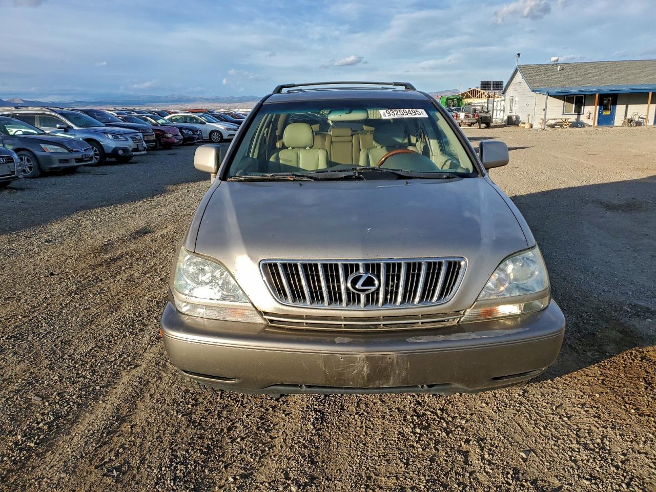 Lexus RX 300 Image 13