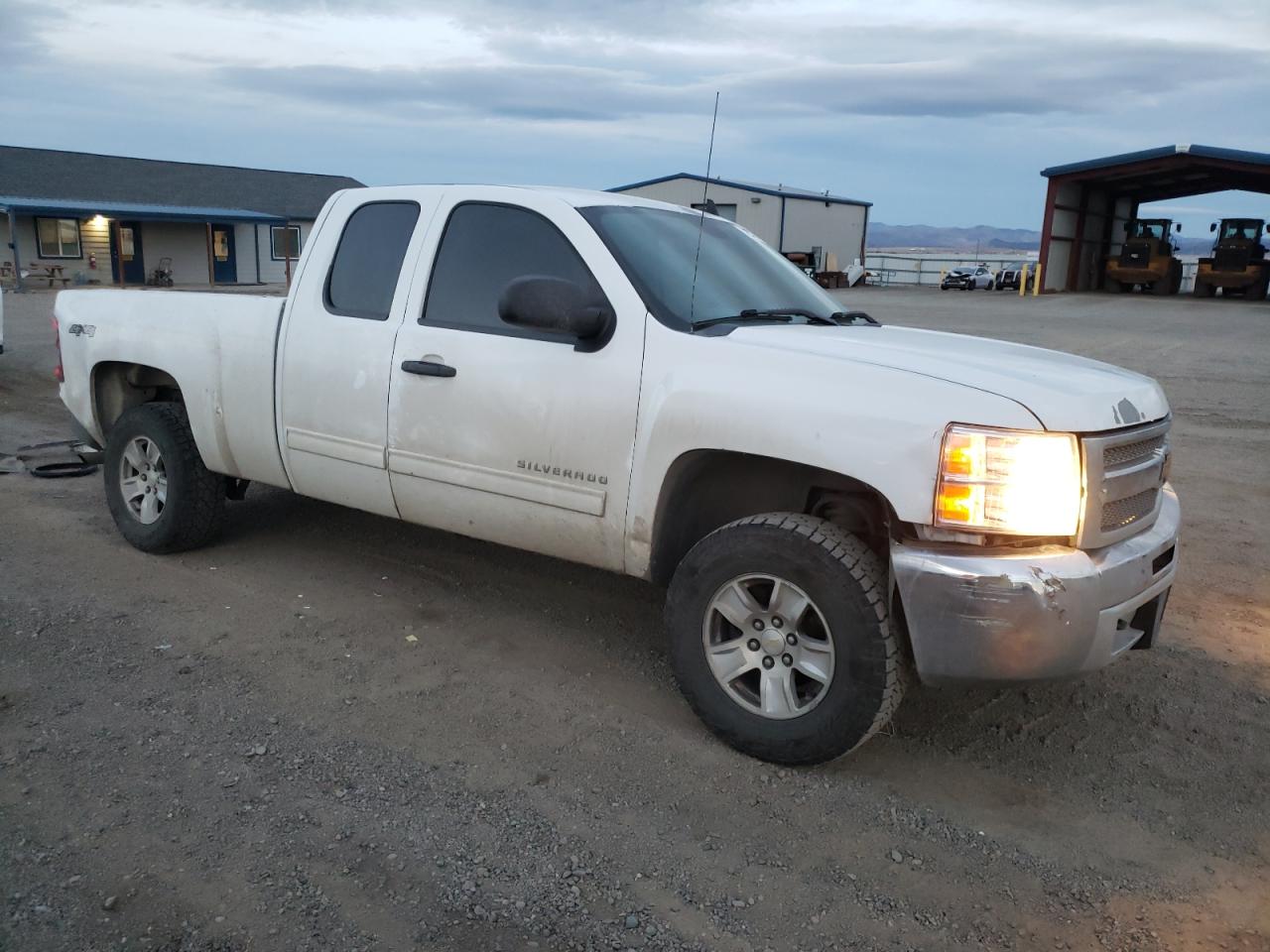 Chevrolet Silverado K1500 Lt Image 12