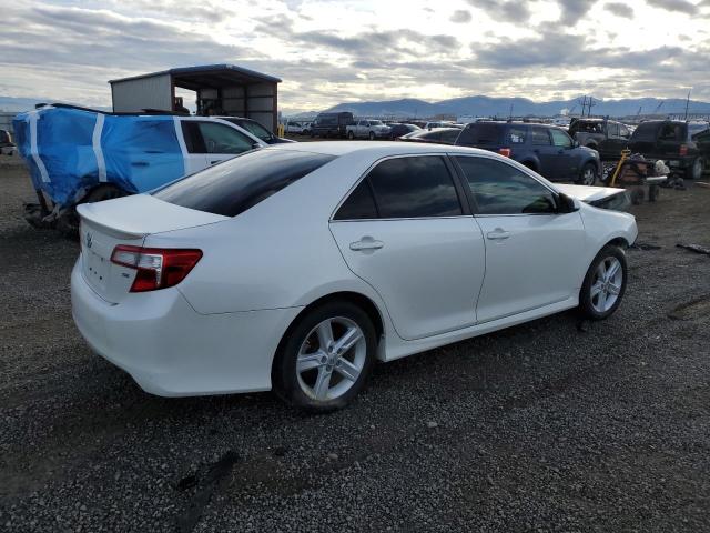 Toyota Camry L Image 11