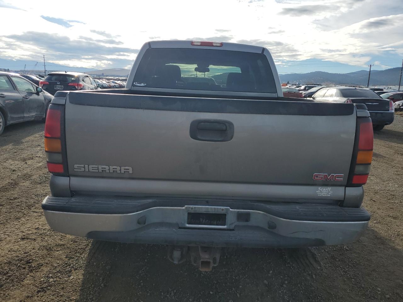 GMC Sierra K1500 Image 4