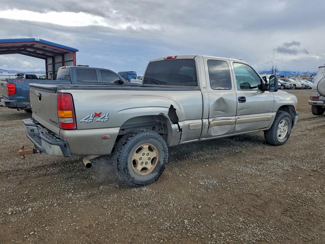 Chevrolet Silverado K1500 Image 7