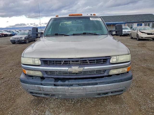 Chevrolet Silverado K1500 Image 5