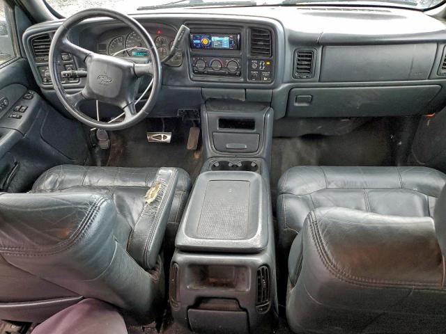 Chevrolet Silverado K1500 Image 4