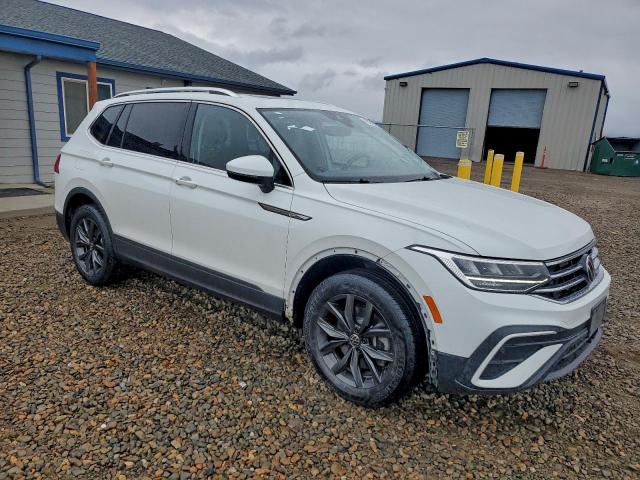 Volkswagen Tiguan Se Image 3